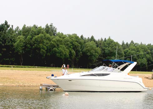 Dai Lai Lake – tourists’ favourite destination for weekend